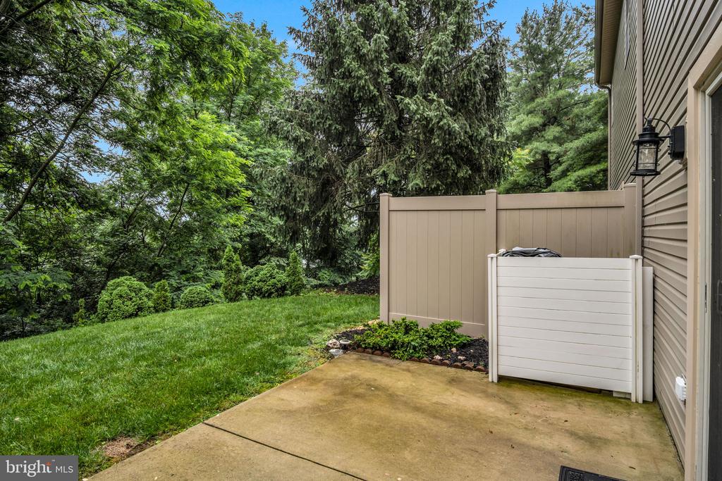 1773 Kings Arms Ct