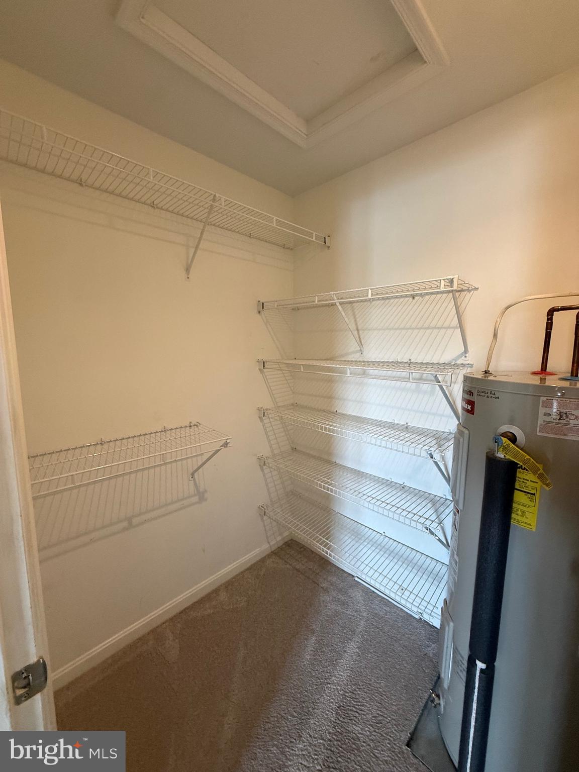 5401 OXFORD DRIVE 12