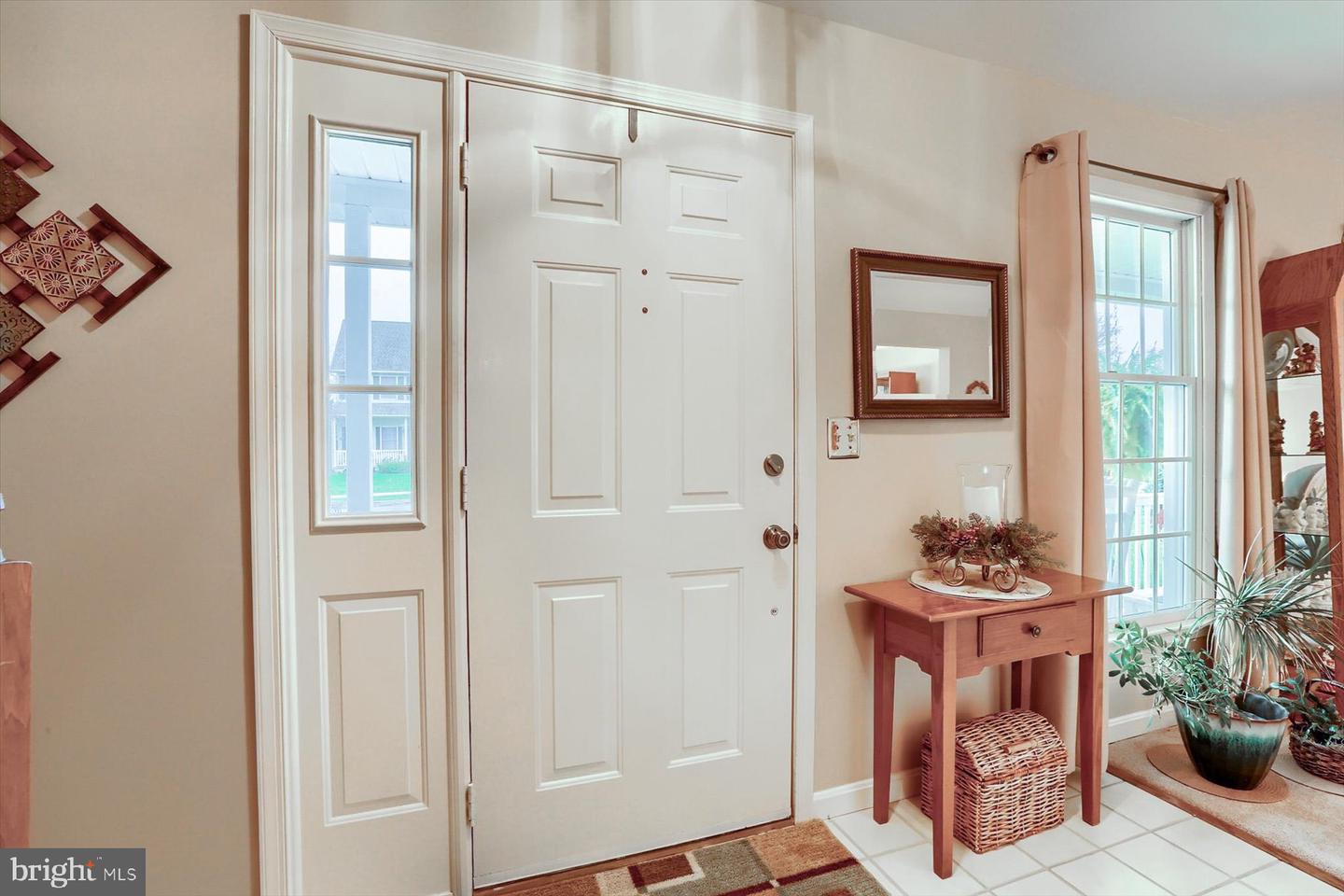 4728 Laurel Ridge Dr