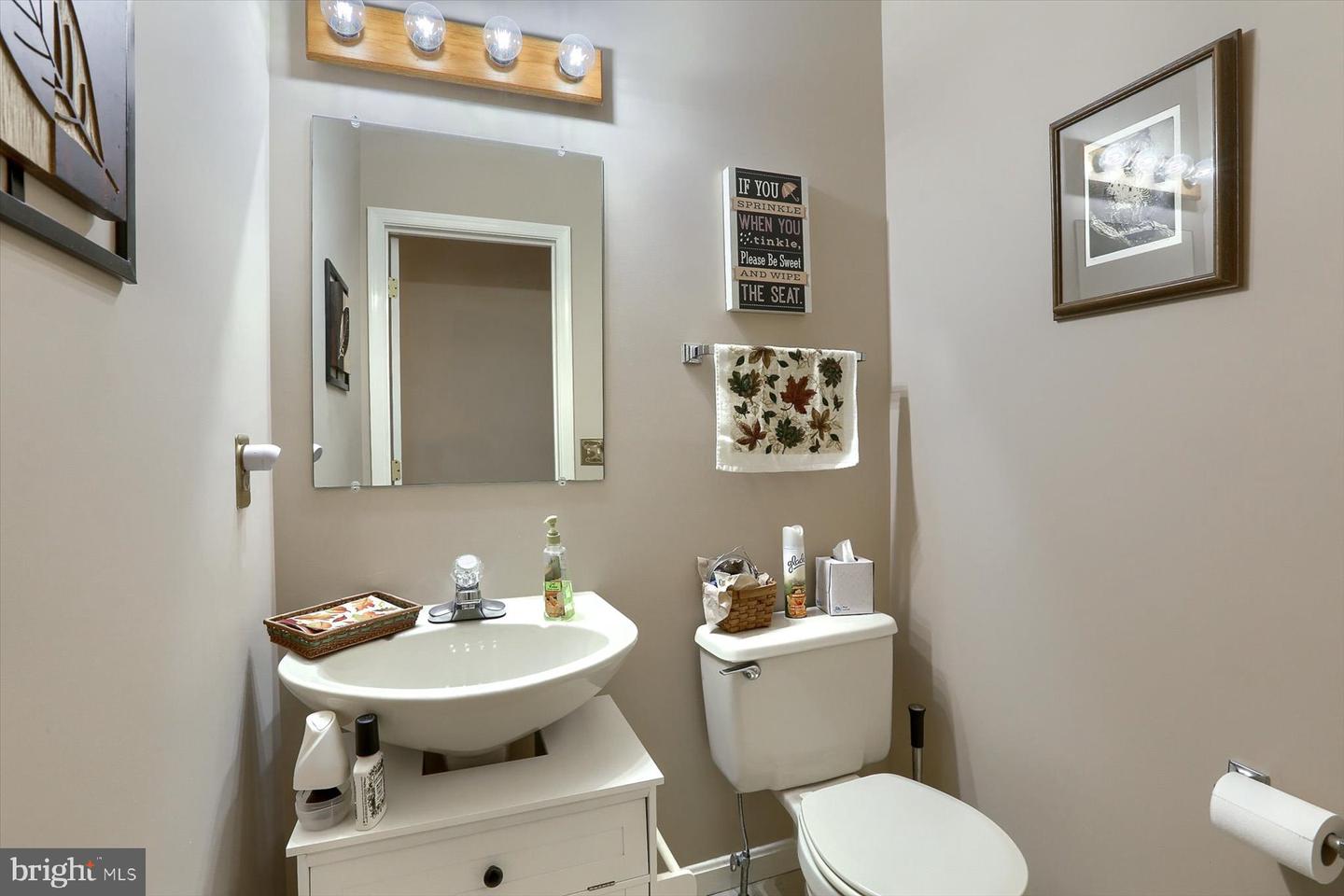 4728 Laurel Ridge Dr