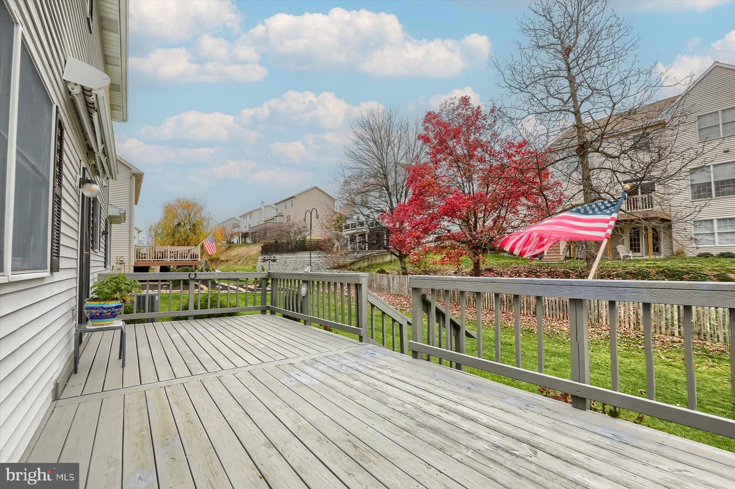 4728 Laurel Ridge Dr