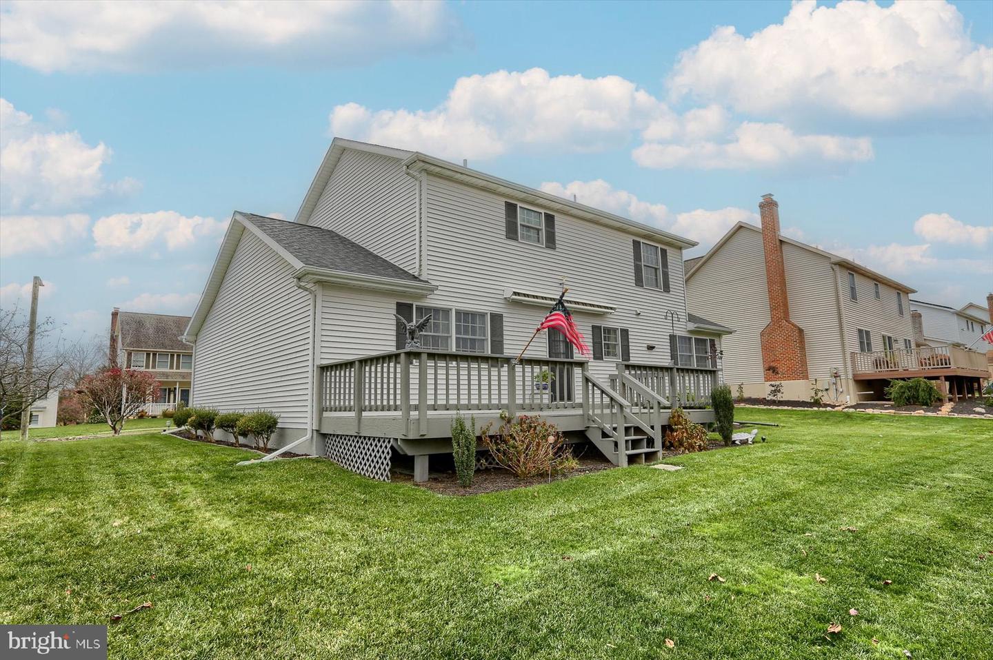 4728 Laurel Ridge Dr