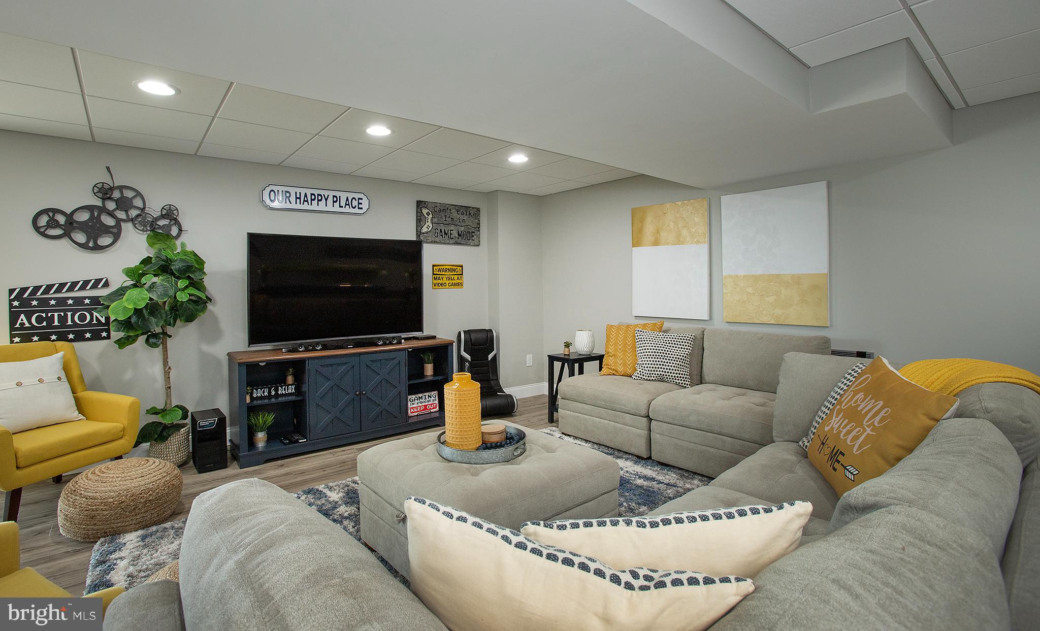 2109 Chatham Way