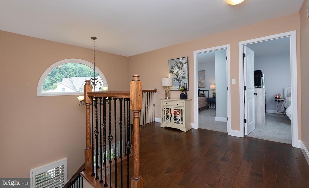2109 Chatham Way
