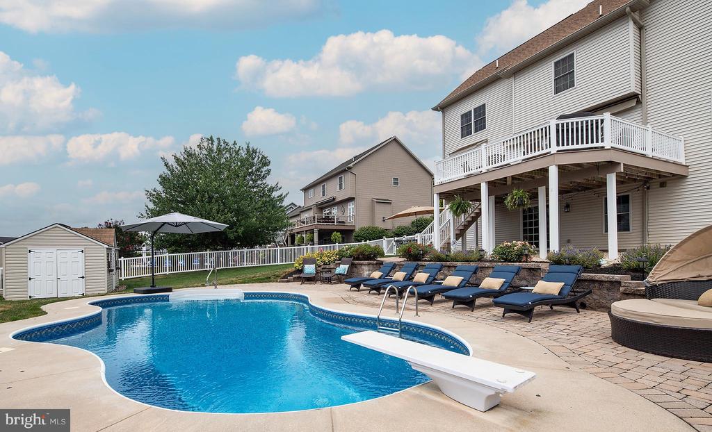 2109 Chatham Way