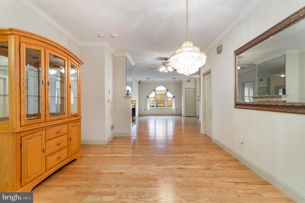 254 Barbara Ln