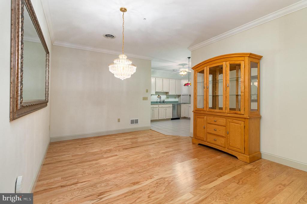 254 Barbara Ln
