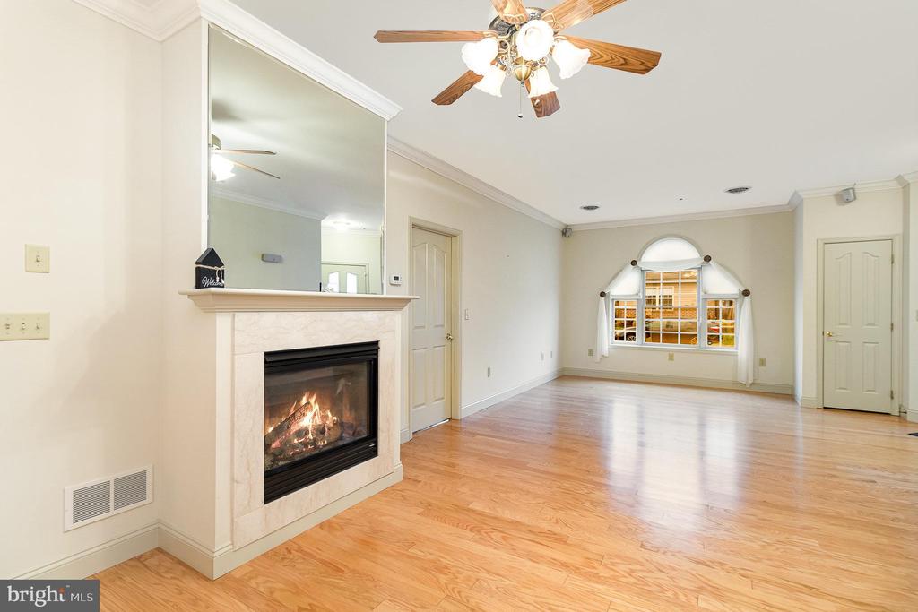 254 Barbara Ln
