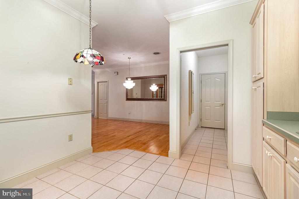 254 Barbara Ln