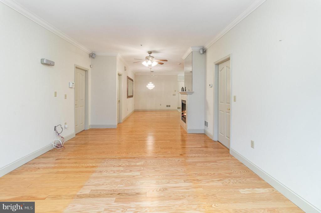 254 Barbara Ln