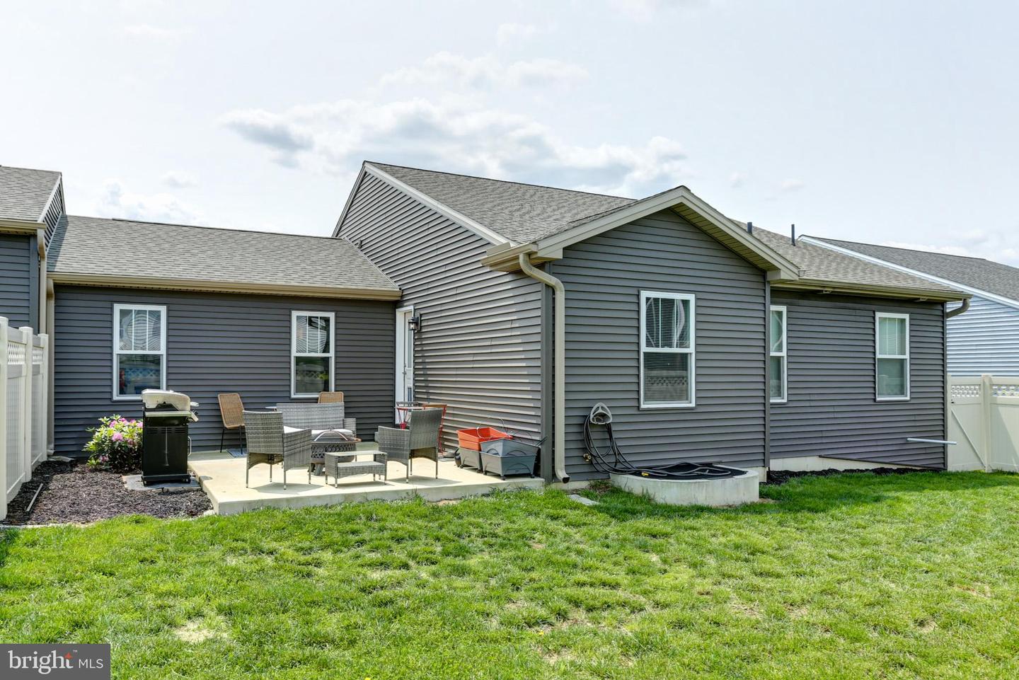 6110 Weston Dr