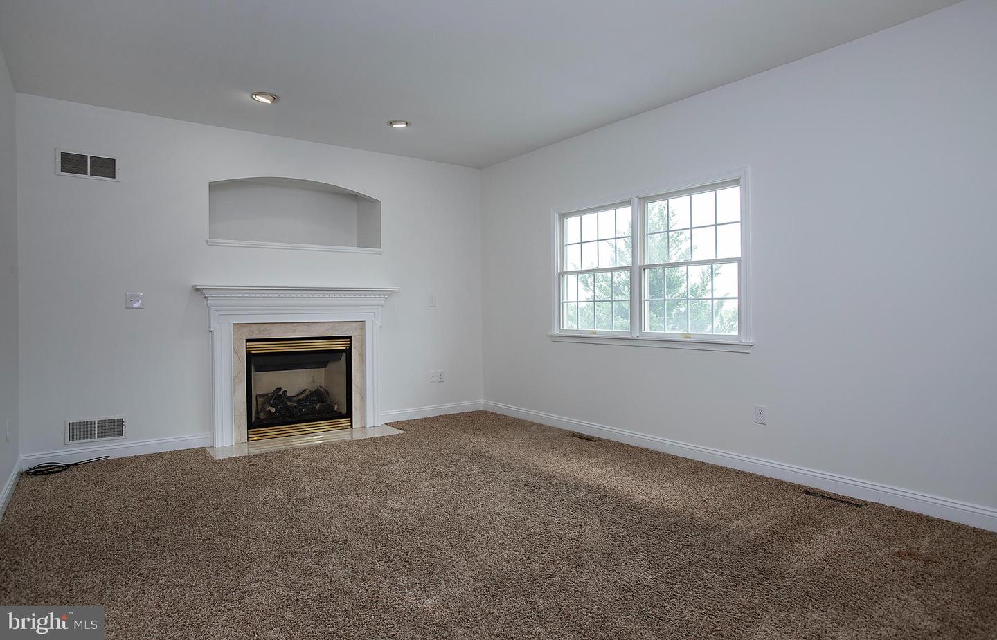 2125 Chatham Way