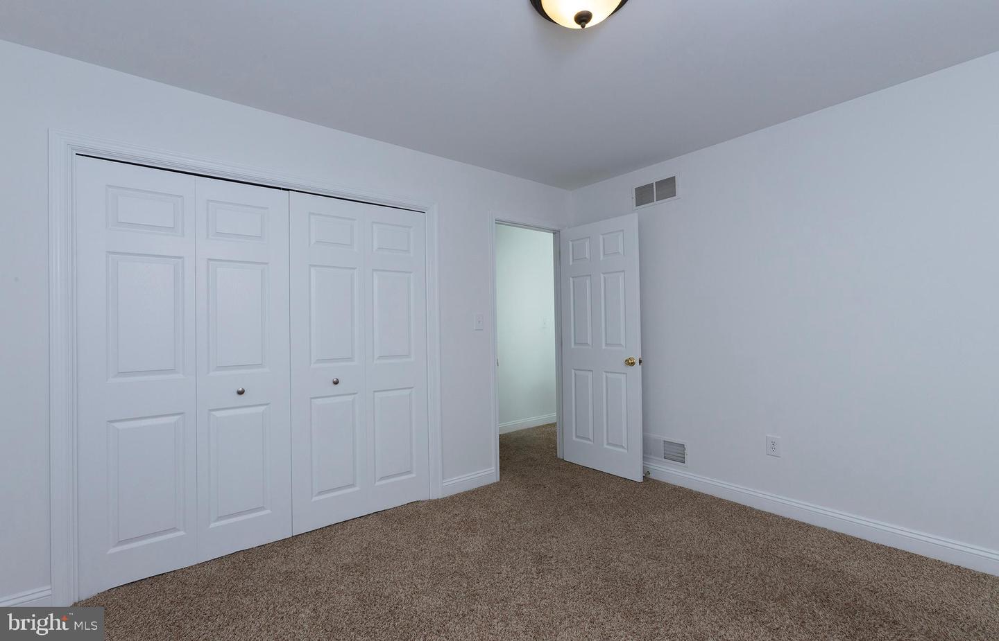 2125 Chatham Way