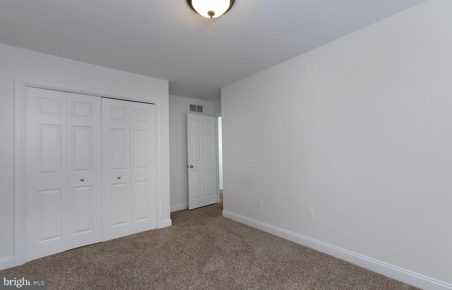 2125 Chatham Way