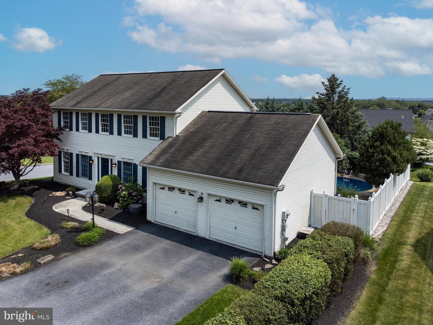 2125 Chatham Way