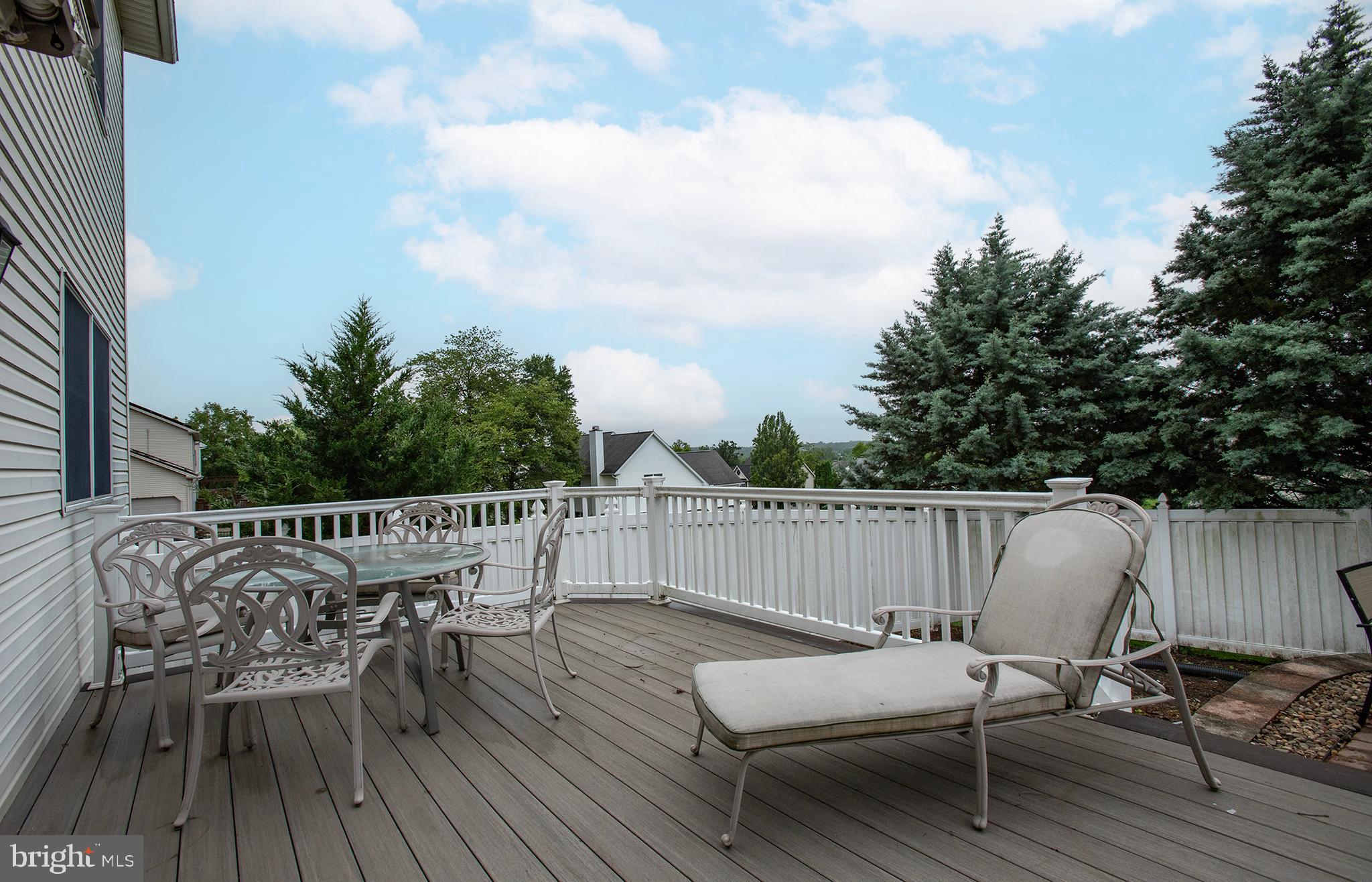2125 Chatham Way