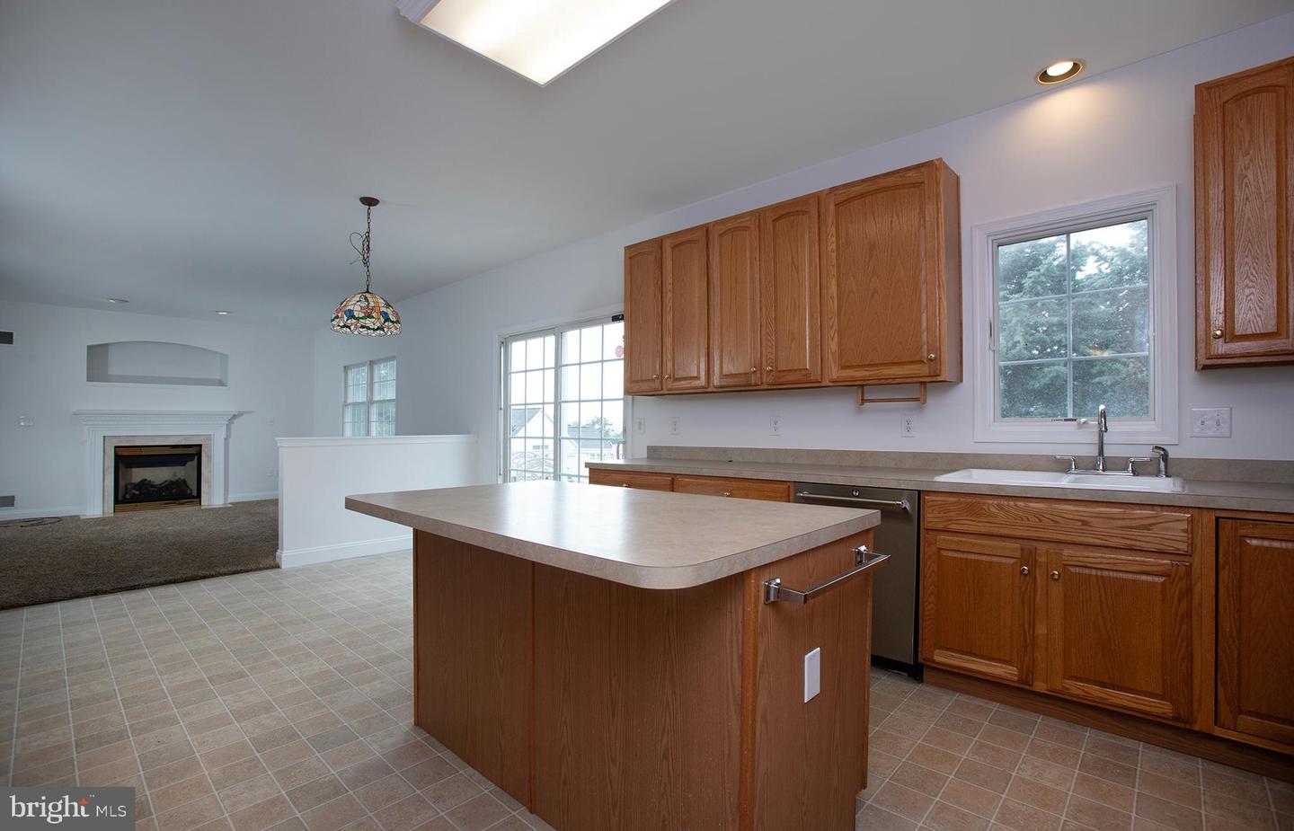 2125 Chatham Way