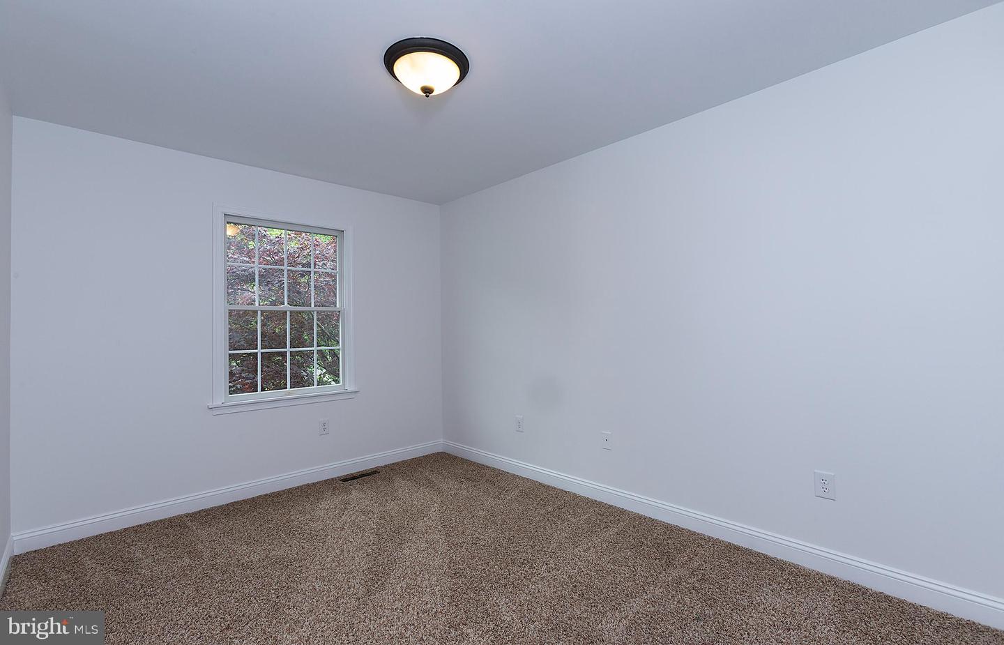 2125 Chatham Way