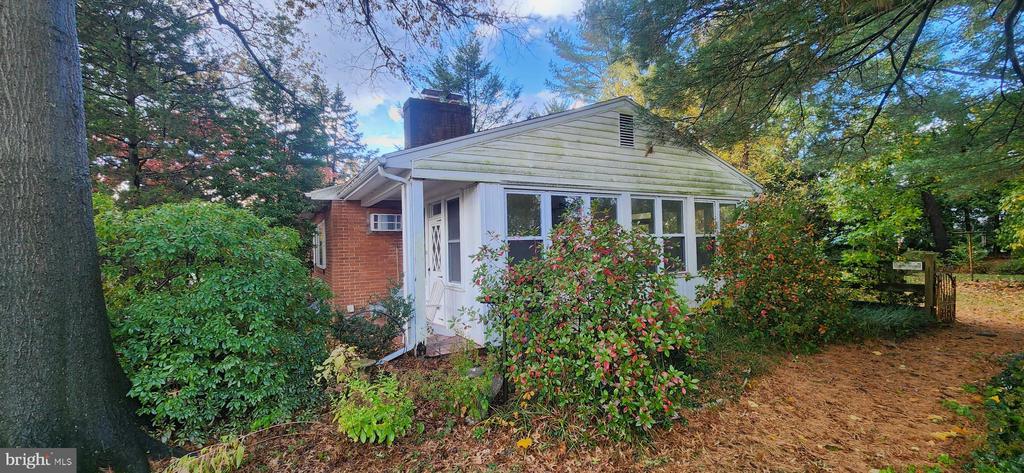 4846 LONDONDERRY ROAD