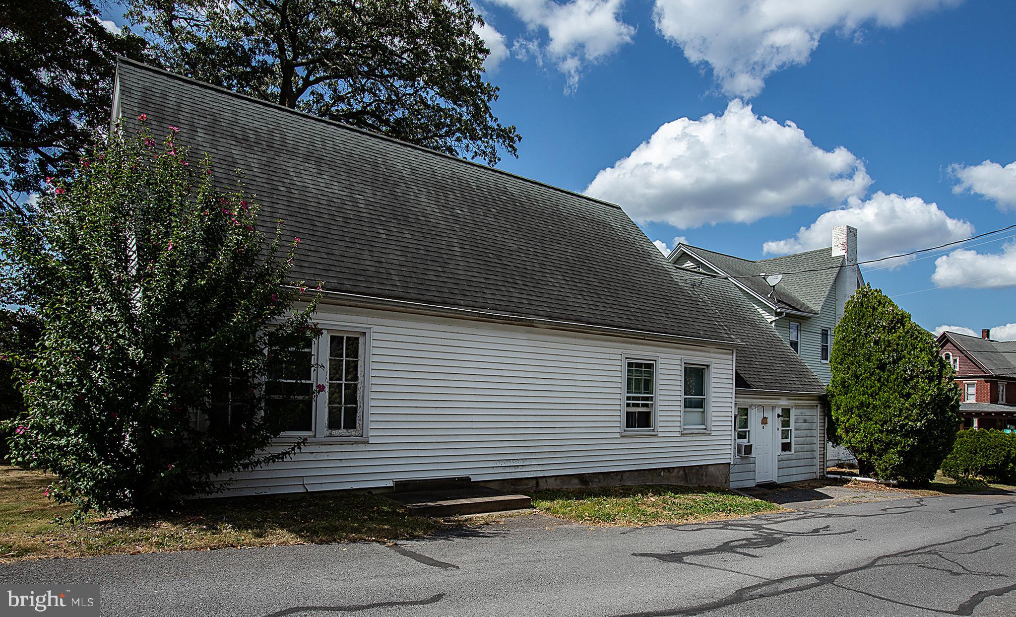 100 W BROAD STREET