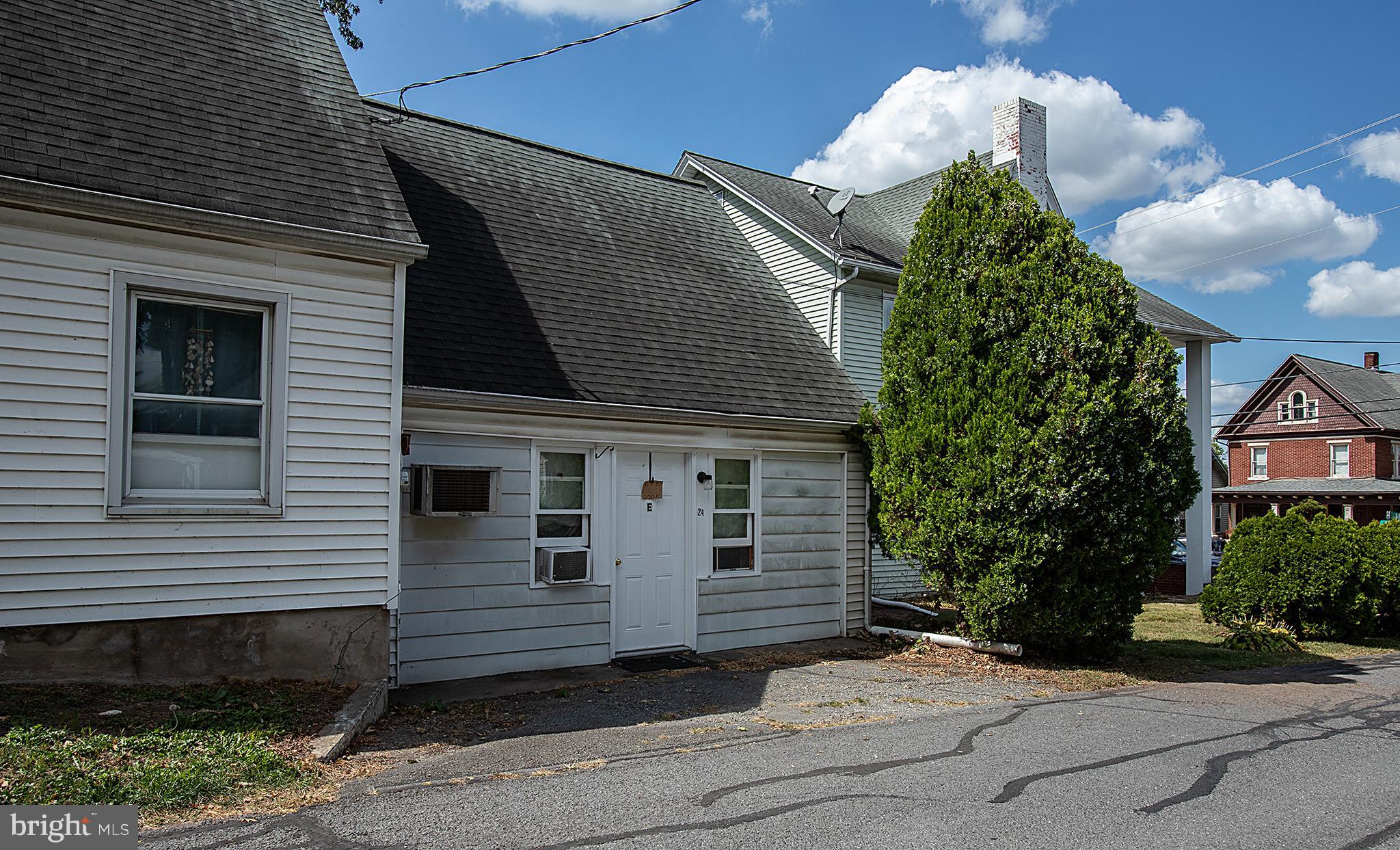100 W BROAD STREET