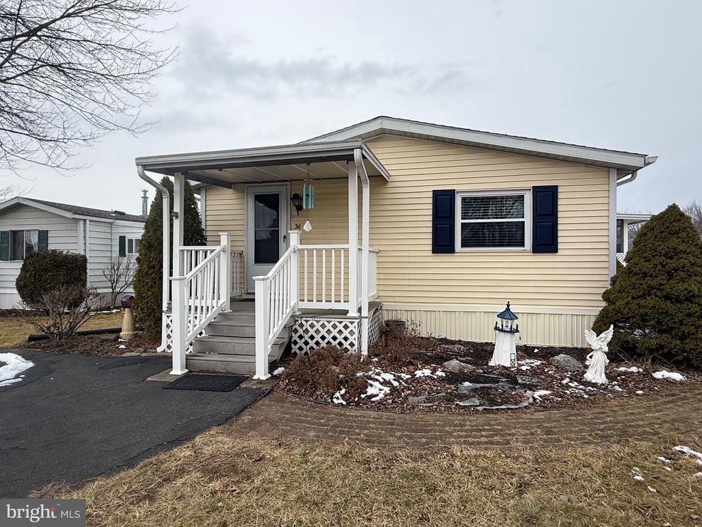 36 MEADOW RUN