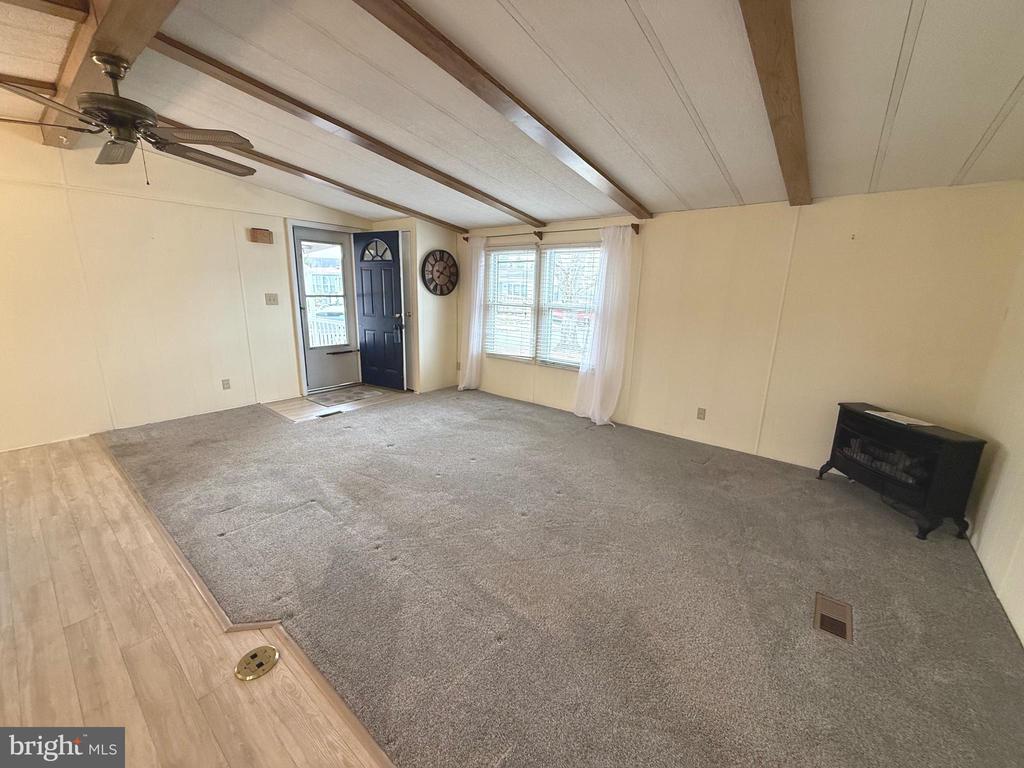 36 MEADOW RUN