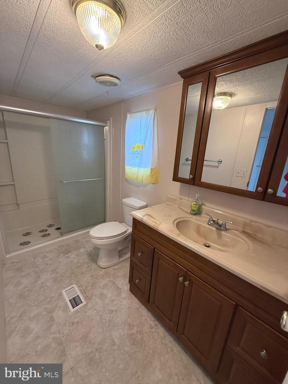 36 MEADOW RUN