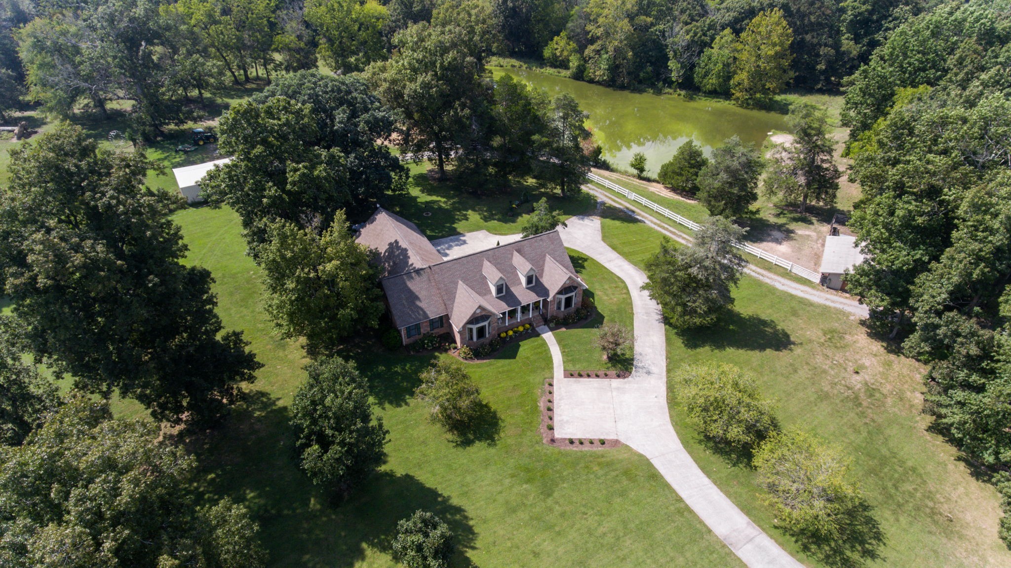 214 New Center Church Rd