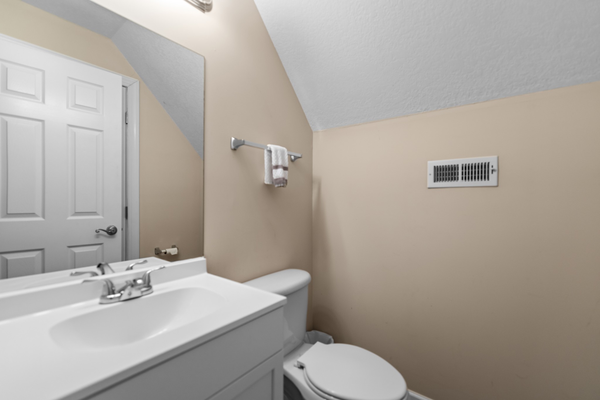 1383 Smith Chapel Rd