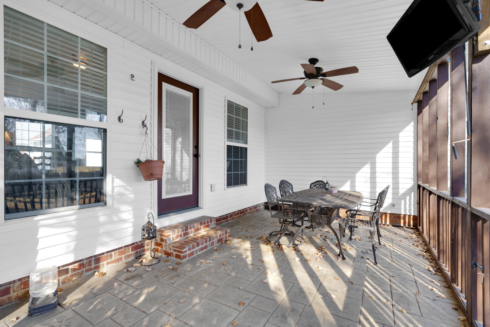 161 Brown Ln