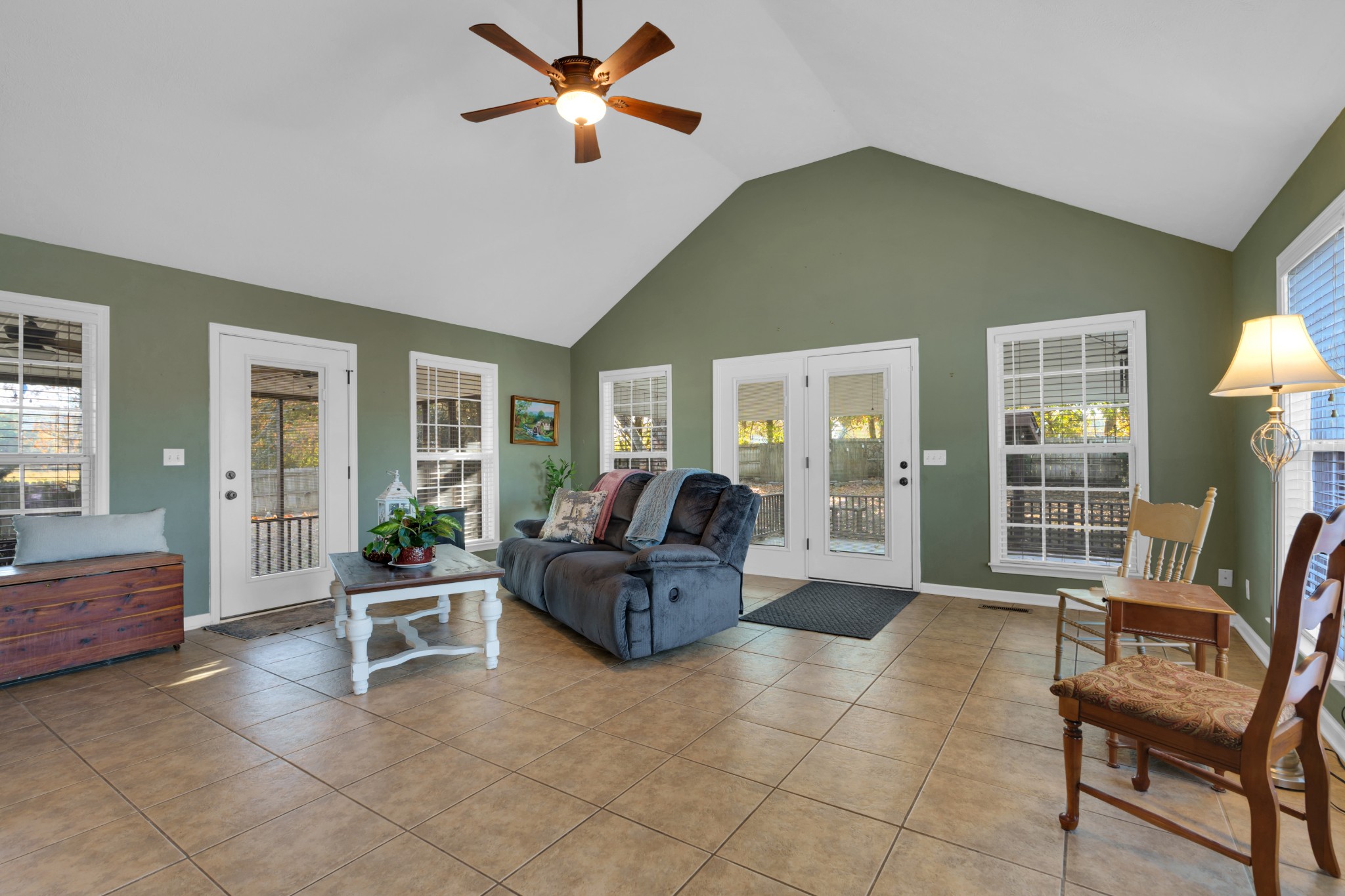 161 Brown Ln