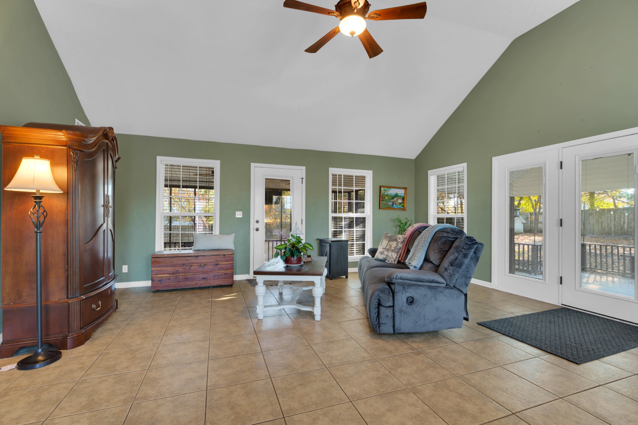 161 Brown Ln