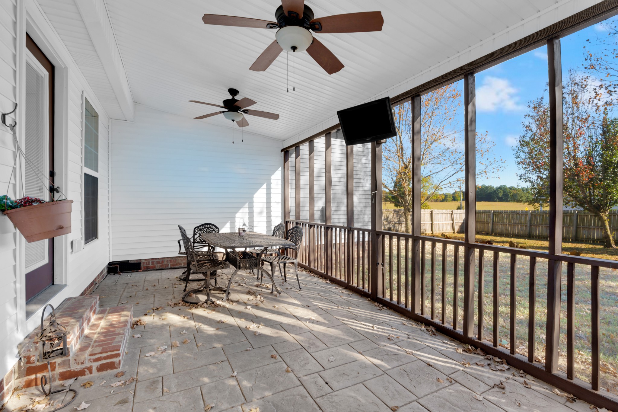 161 Brown Ln