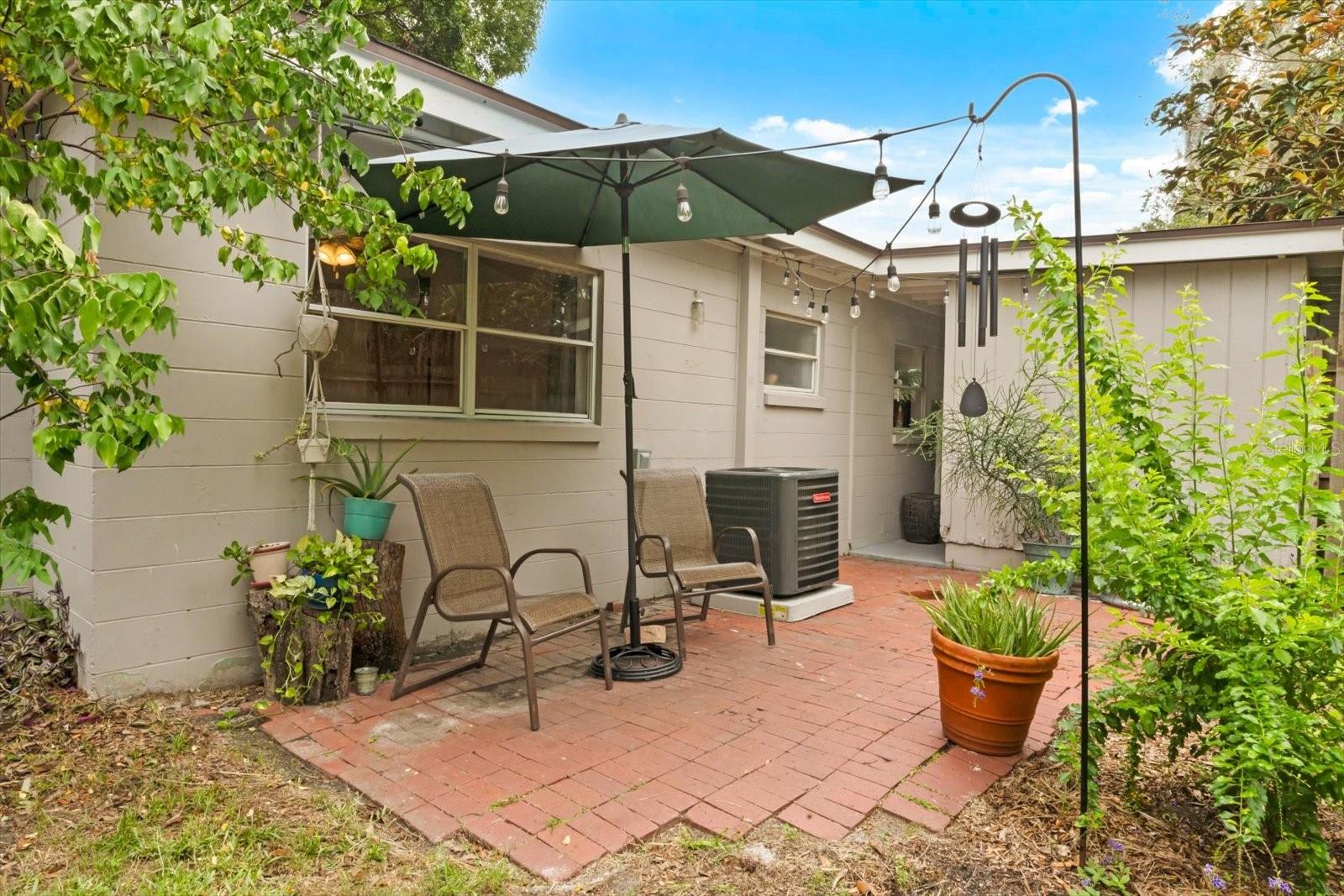 1421 W NEW HAMPSHIRE ST