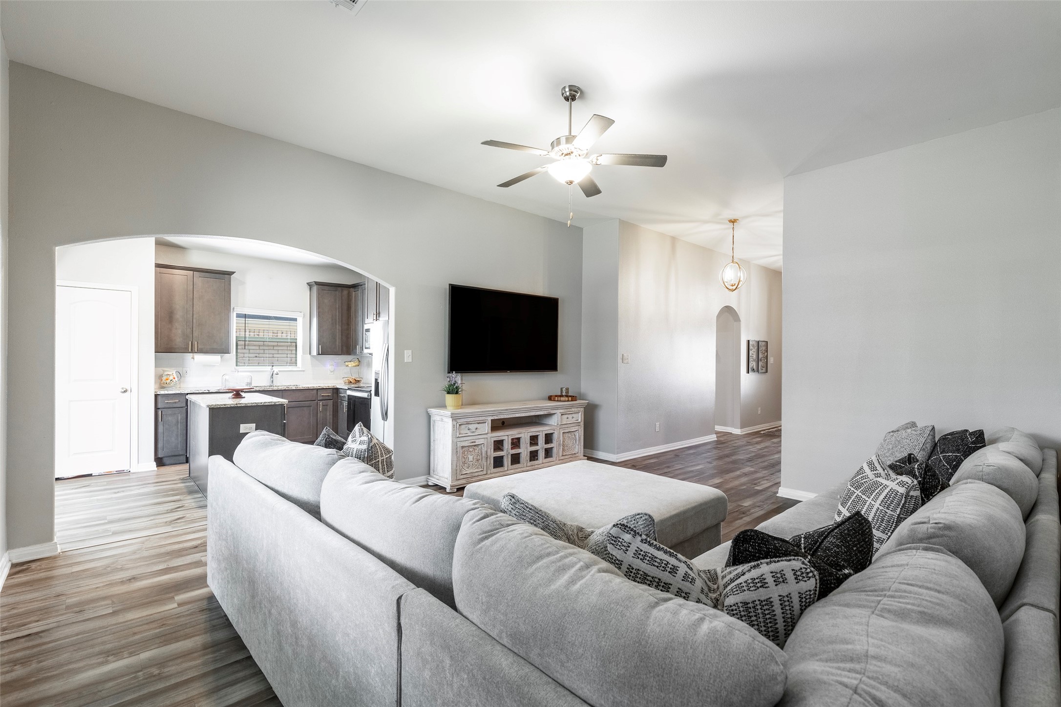 7532 Noble Oaks Drive