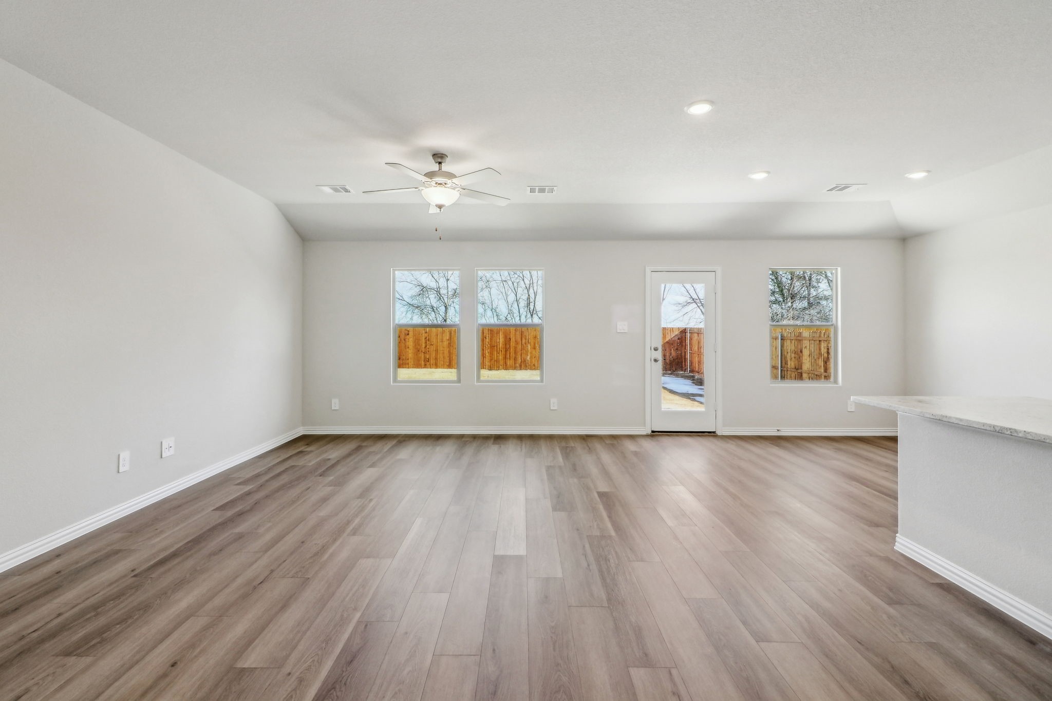 511 Loch Drive