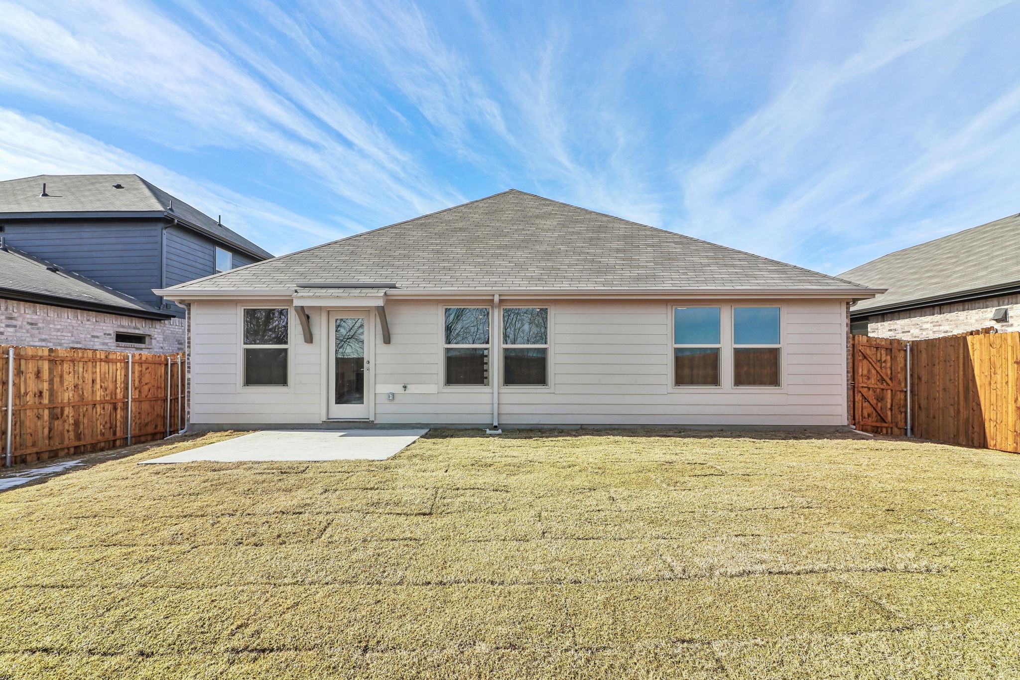 511 Loch Drive