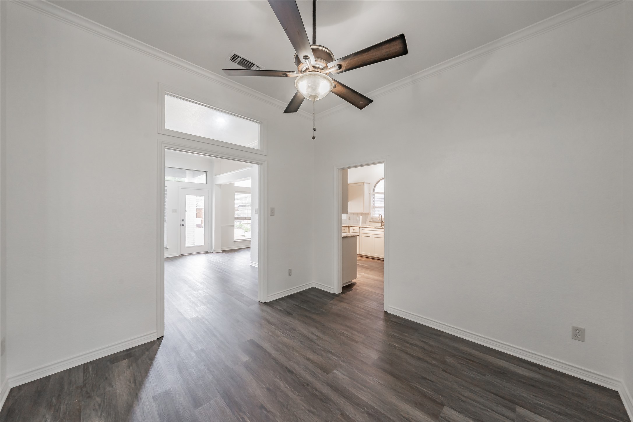 308 Creekside Drive