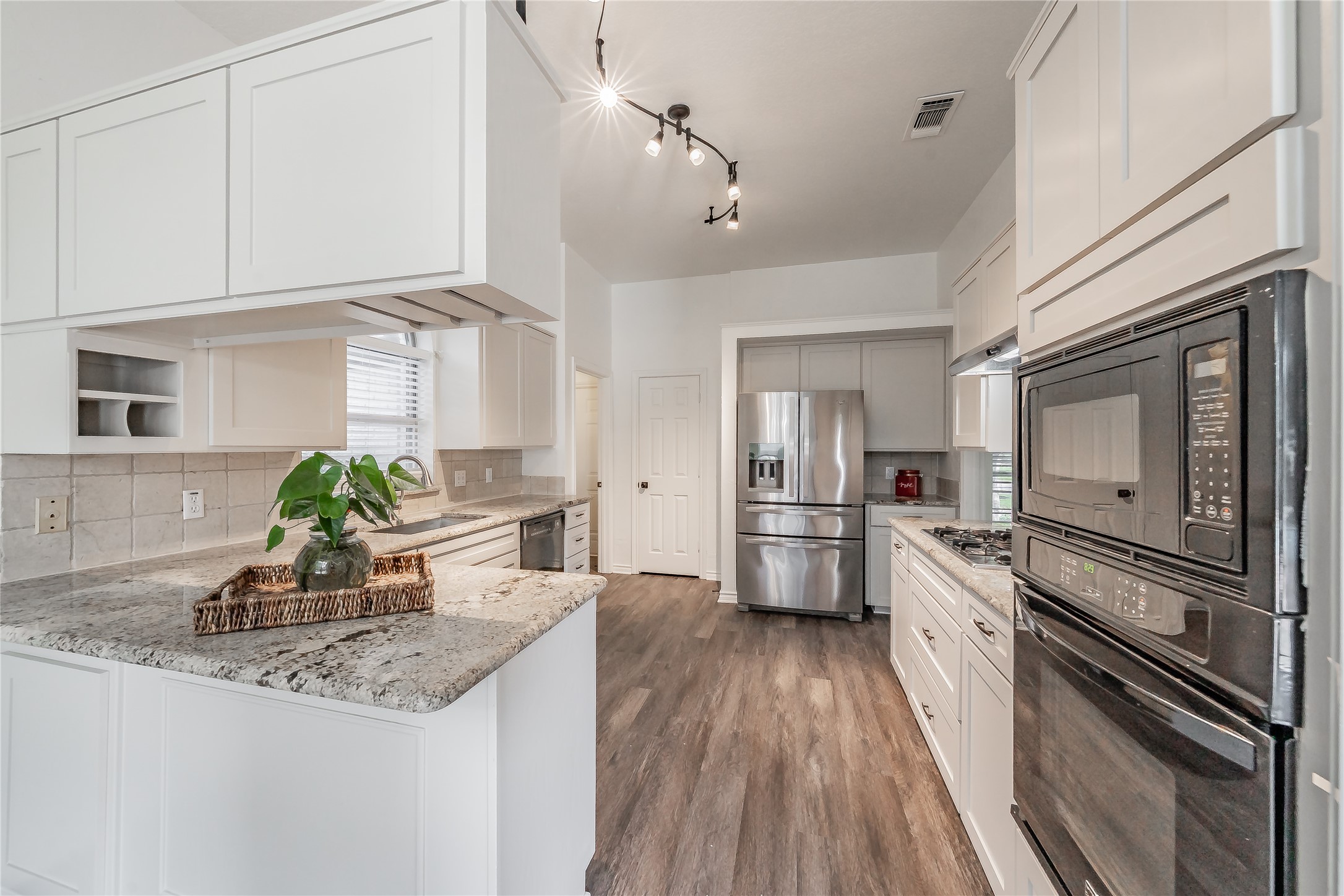 308 Creekside Drive