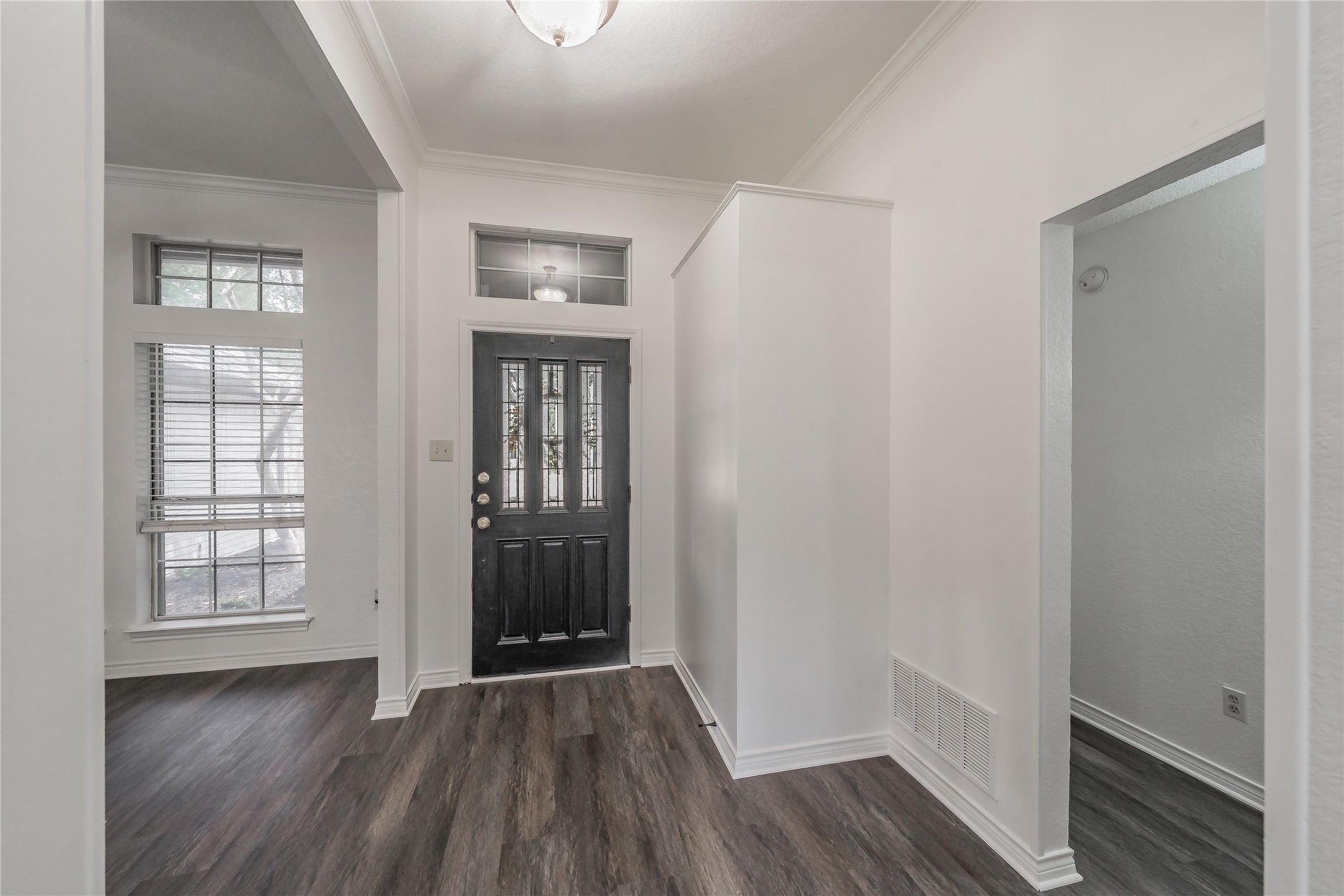308 Creekside Drive