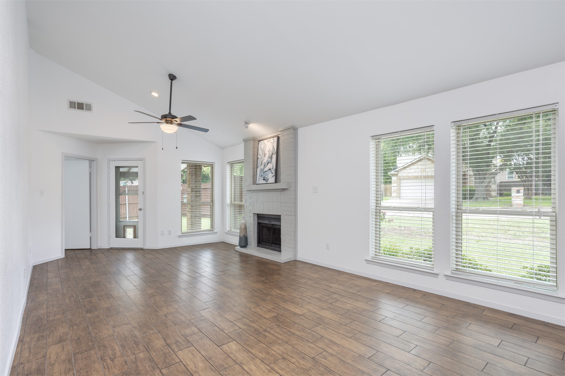 6610 Ports O Call Drive