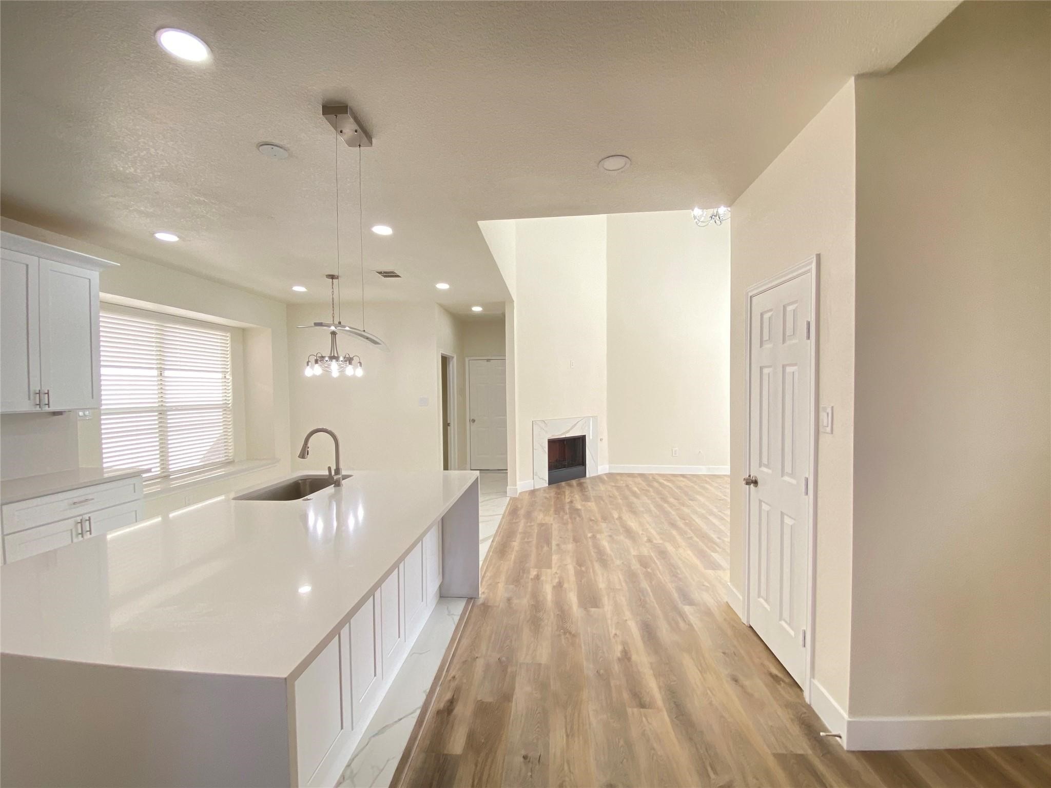 1622 Mineral Springs Drive