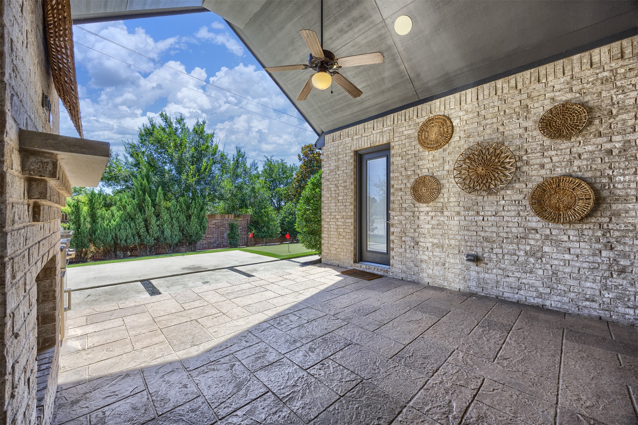 15688 Tea Tree Road