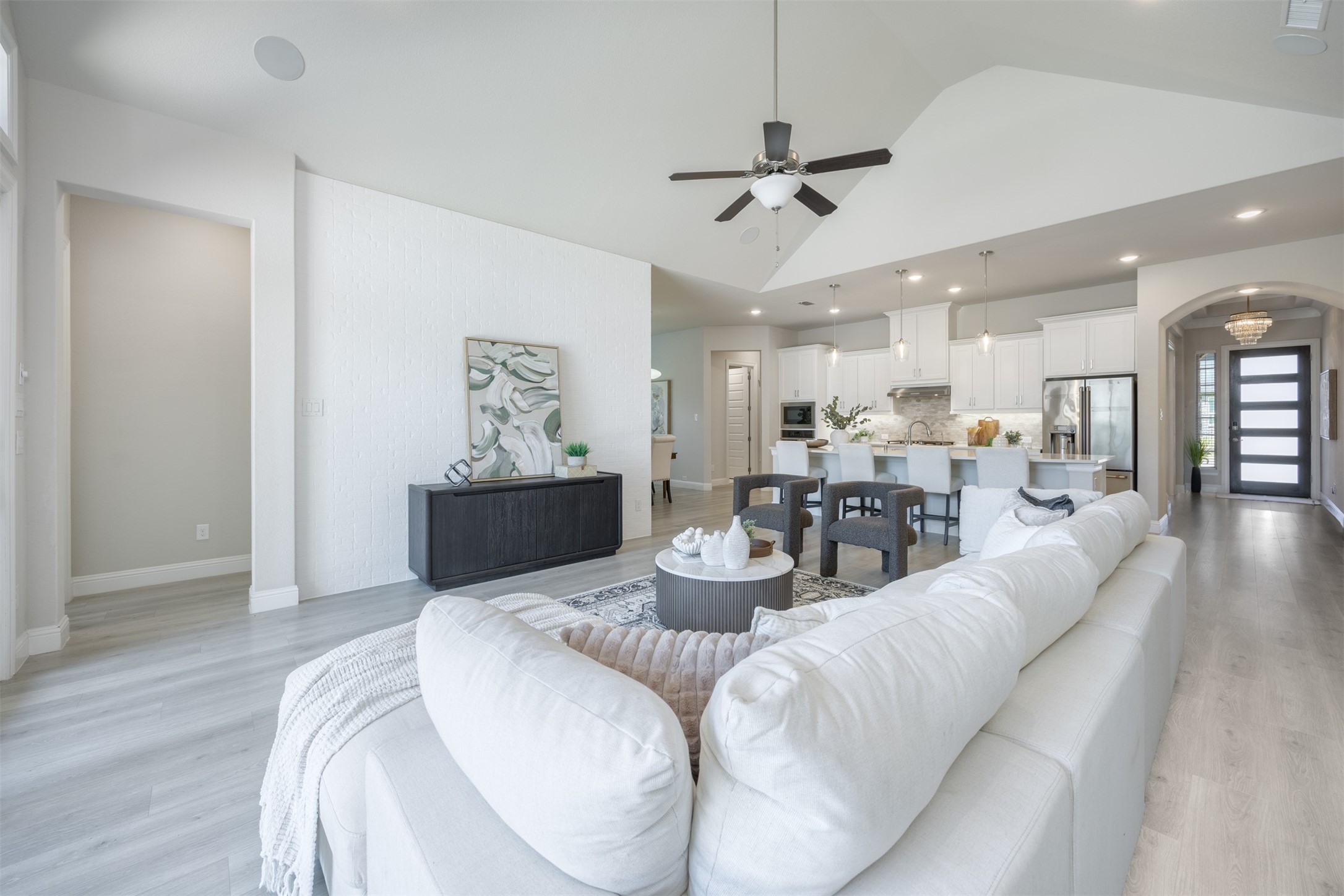 15688 Tea Tree Road