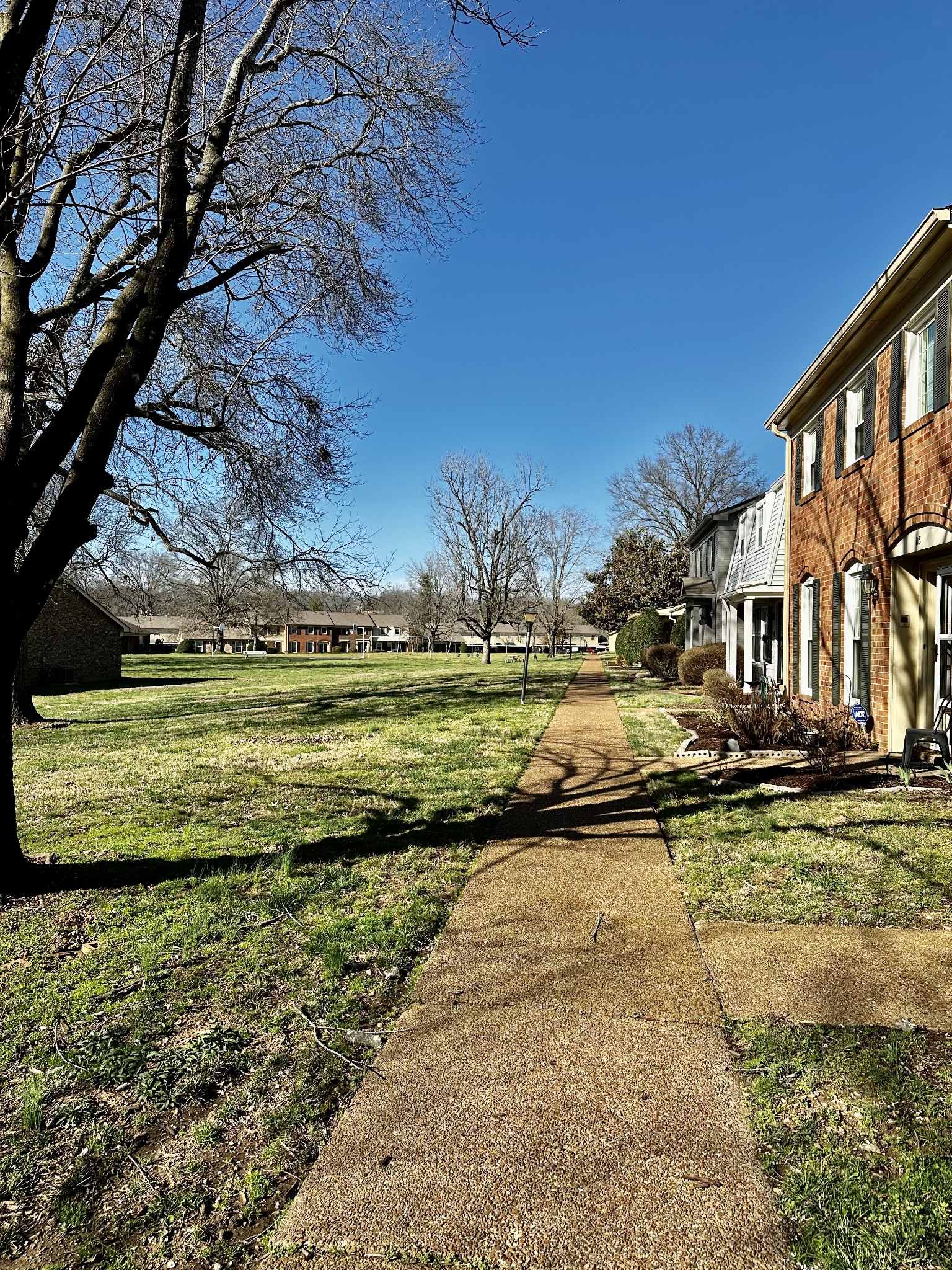 8207 Sawyer Brown Rd Unit: M2