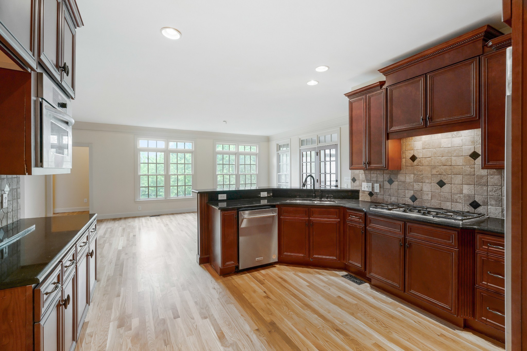 18 Cherub Ct