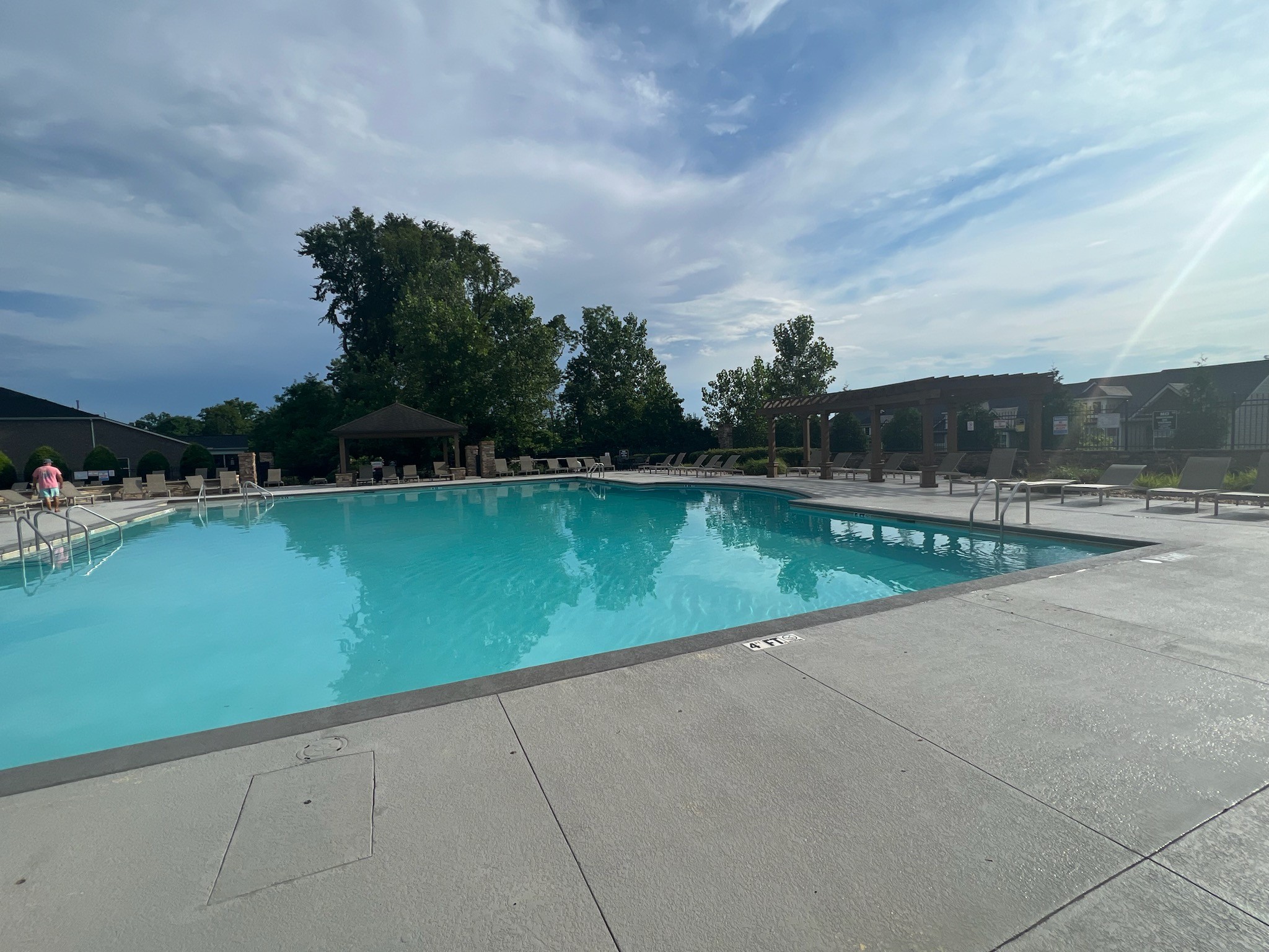 1318 Riverbrook Dr