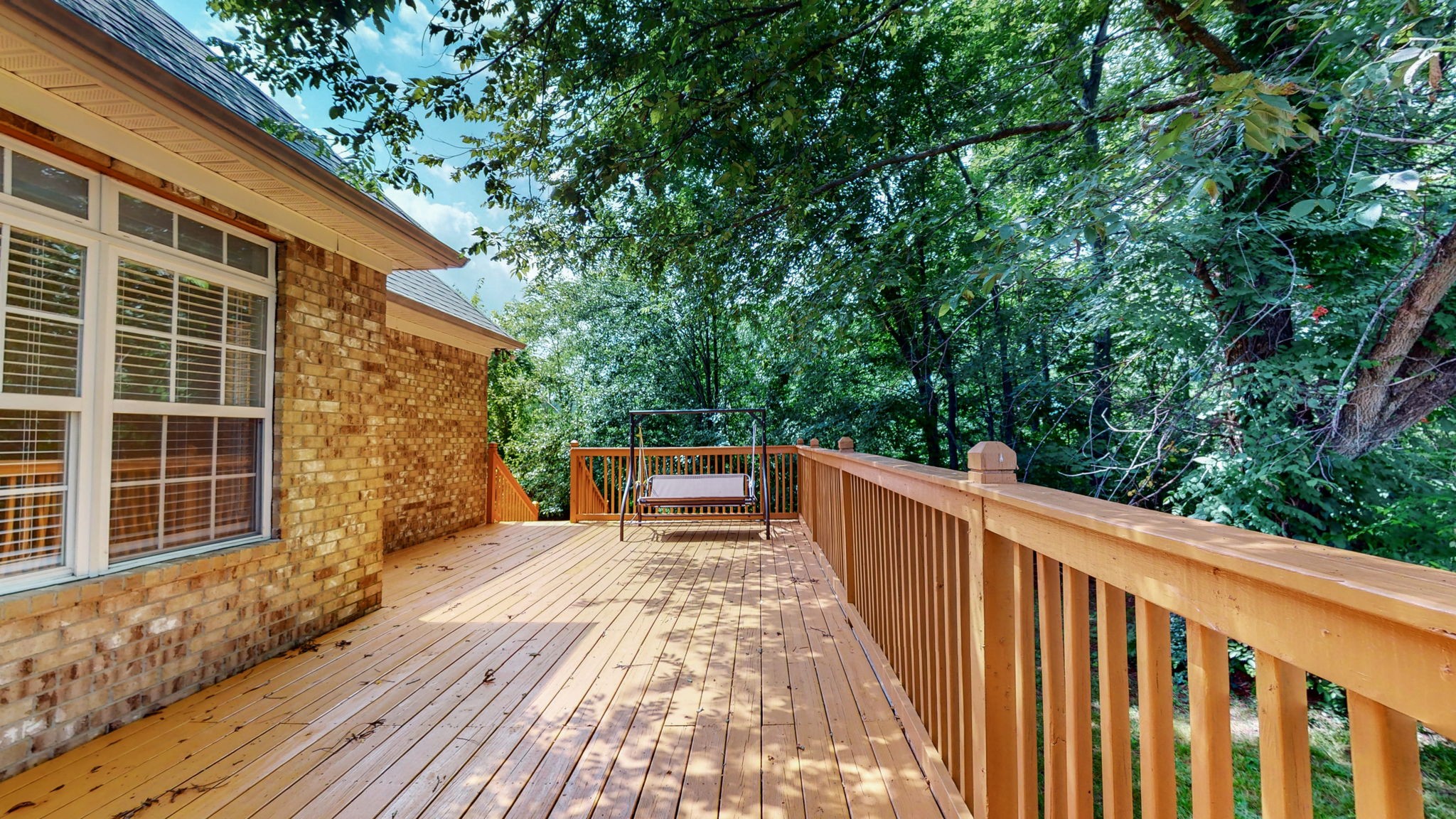 604 Summerbreeze Ln