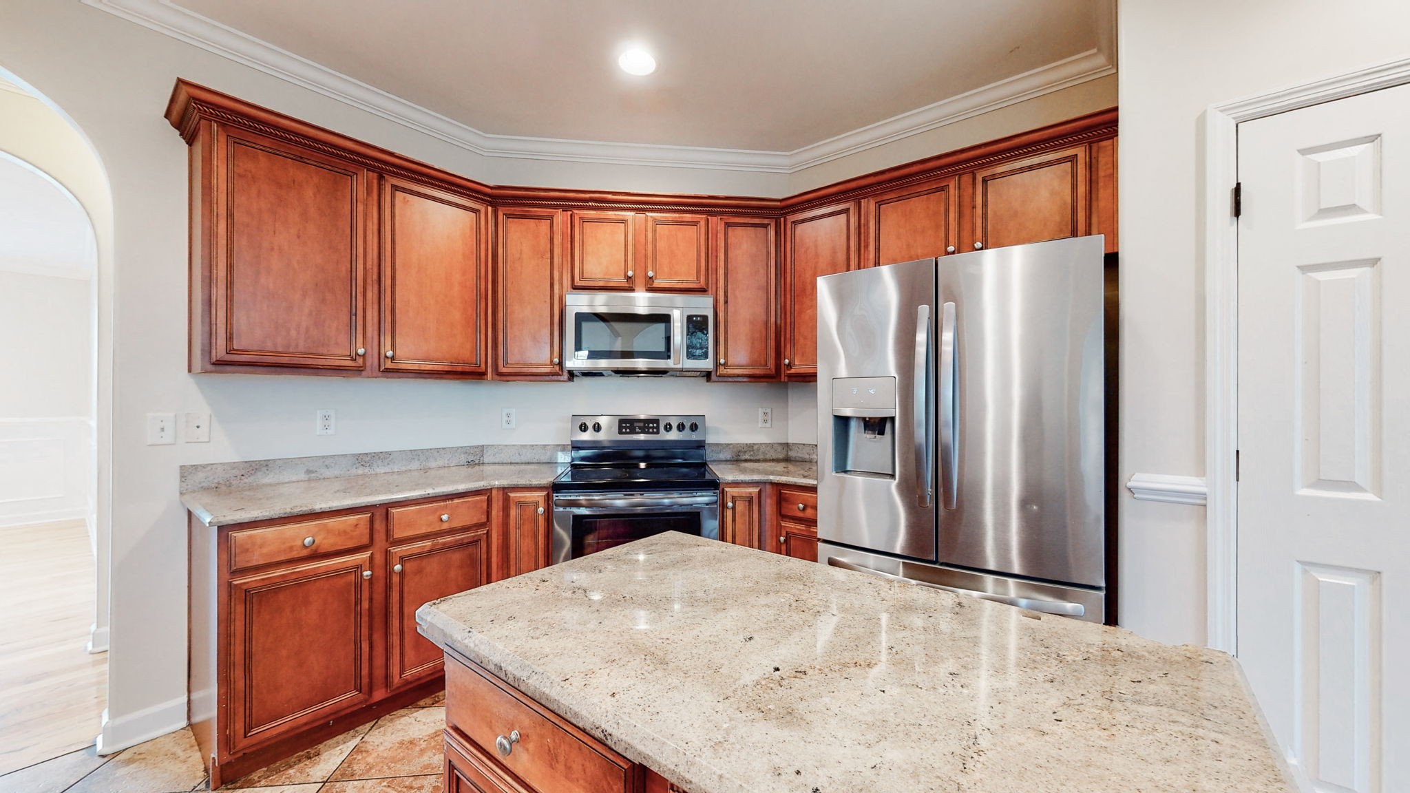 604 Summerbreeze Ln